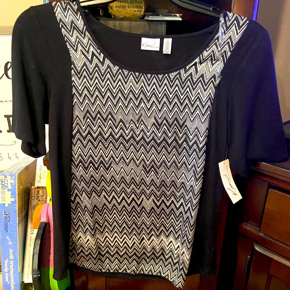 Kim Rogers top, Size-M, NWT